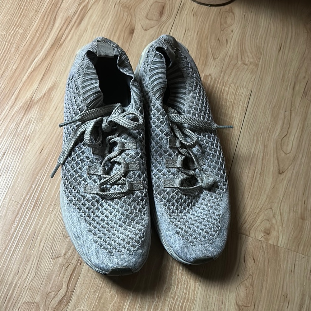 NOBULL Gray Sneakers Knit Minimalist Design